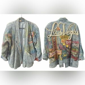 VINTAGE!!! Vibrant Las Vegas Embellished Denim Jacket 🎰